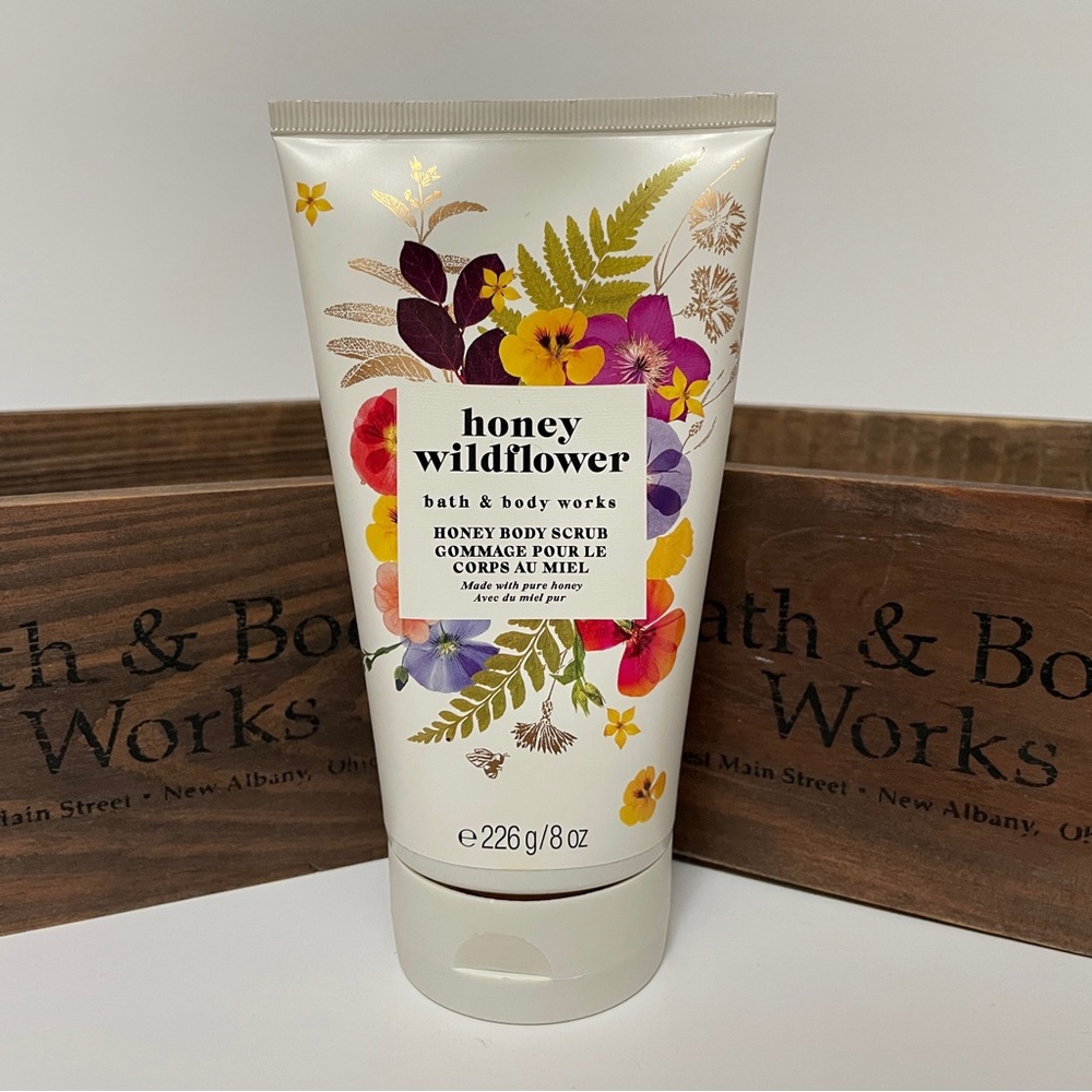 Bath & Body Works Honey Wildflower Body Scrub